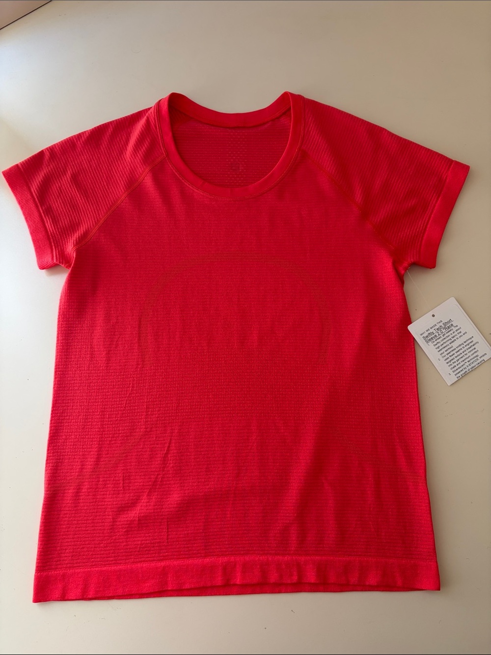 Lululemon Swiftly Tech Short Sleeve Shirt Star Burst Tone - Picture 2 of 5